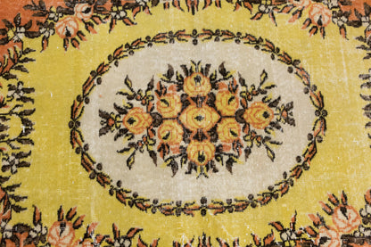 Handwoven Wool Area Rug, 3.7 x 6.4 ft