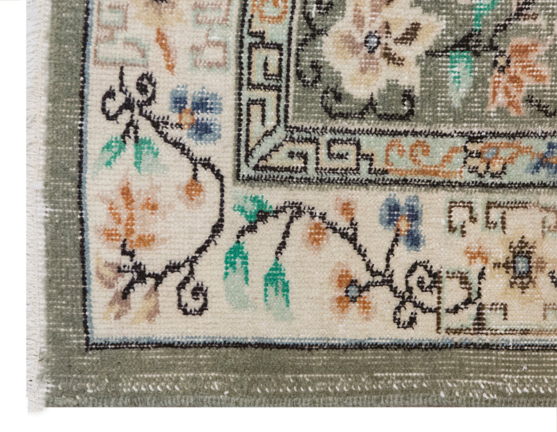 Handwoven Wool Area Rug, 4.1 x 7.5 ft