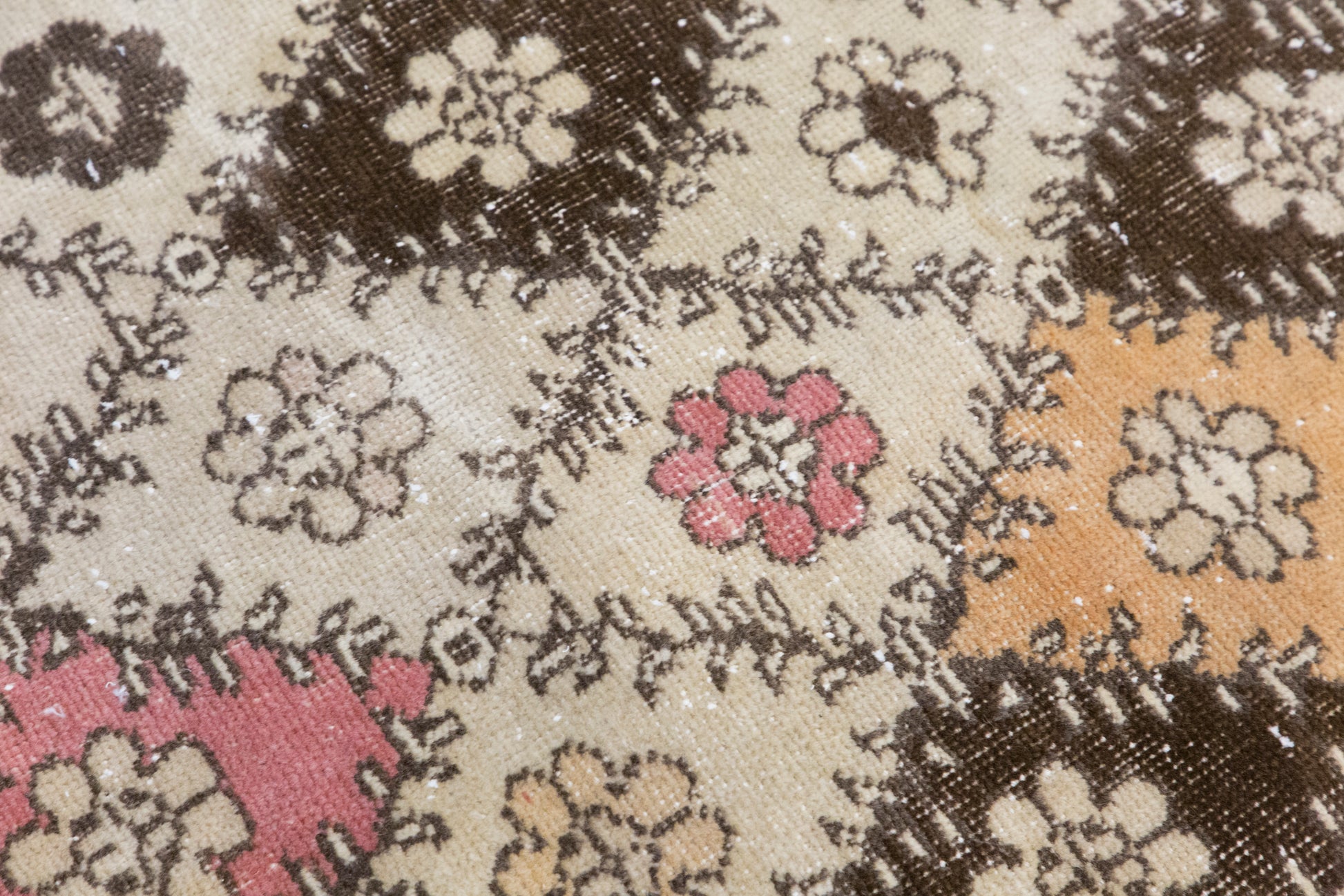 Handwoven Wool Area Rug, 4.3 x 7.4 ft