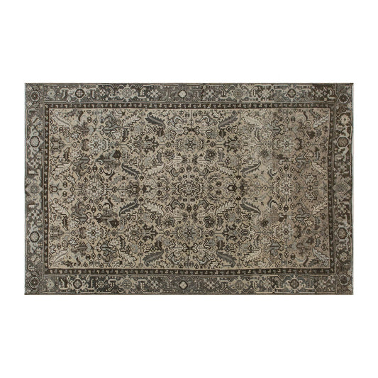 intage Rug,  8'4 x 11'7 feet / 256 x 358 cm