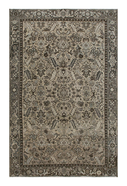 intage Rug,  8'4 x 11'7 feet / 256 x 358 cm