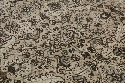 intage Rug,  8'4 x 11'7 feet / 256 x 358 cm