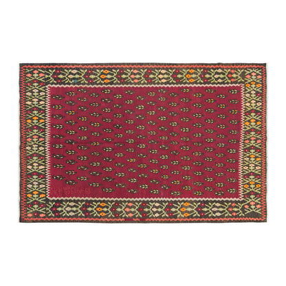 Karabağ Kilim, 145 x 206 cm / 4'9 x 6'9 feet