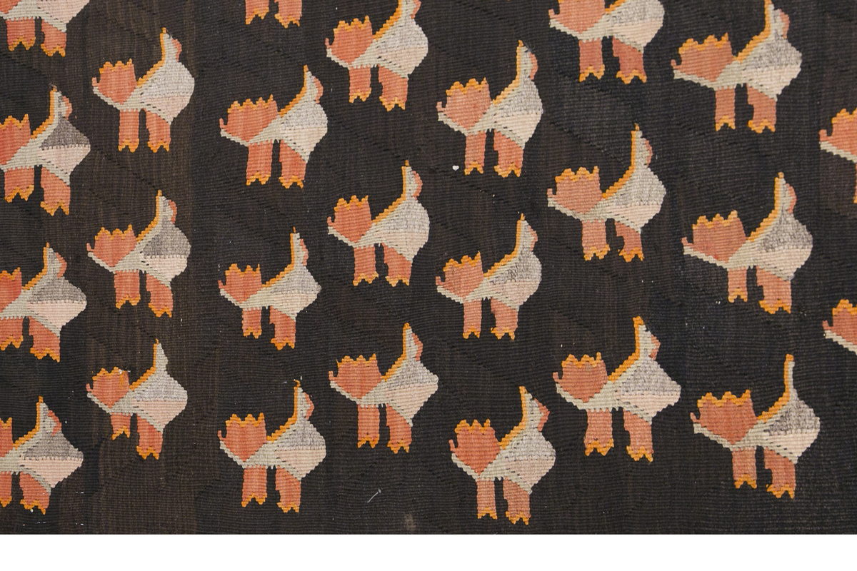 Karabağ Kilim, 150 x 290 cm / 5 x 9'6 feet