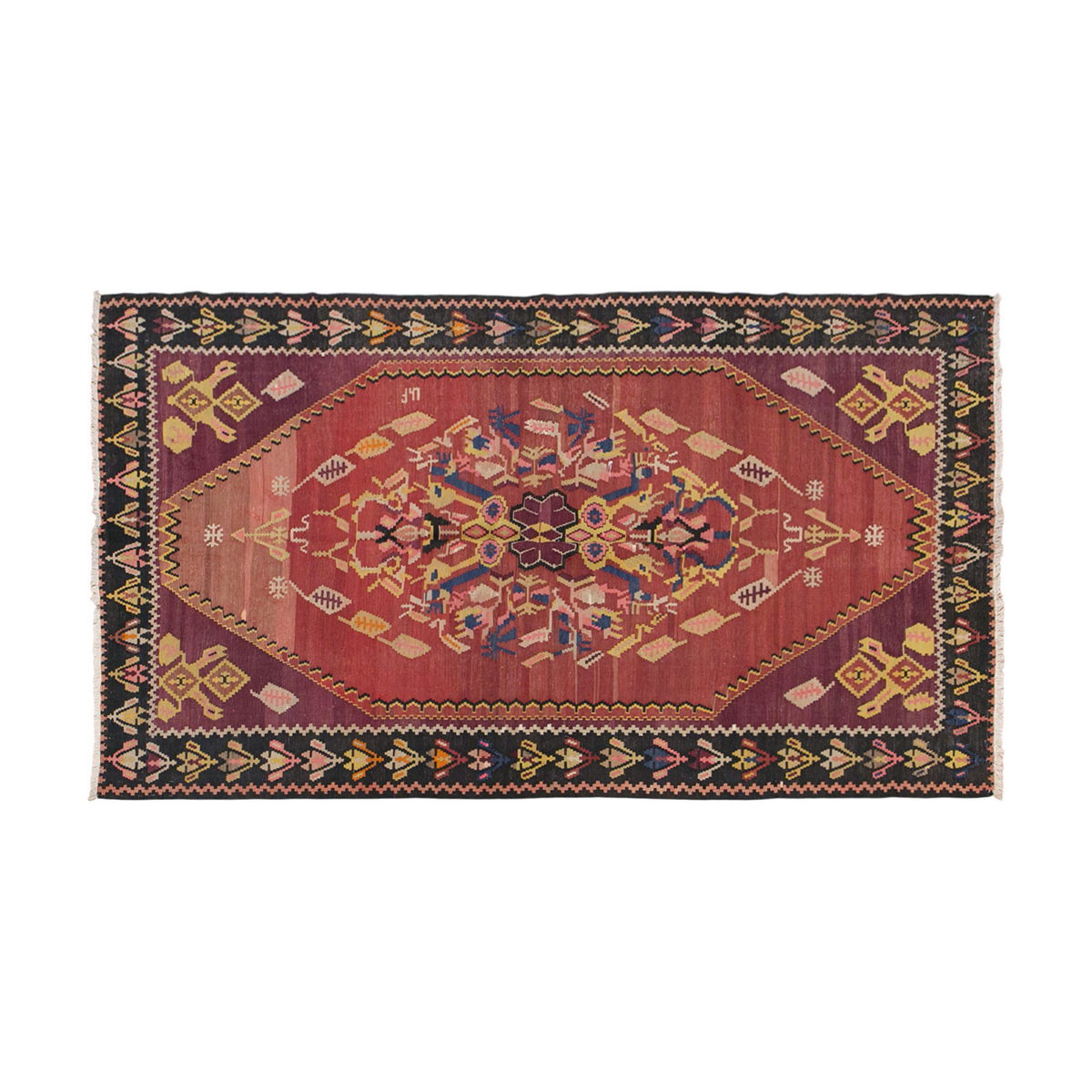 Karabağ Kilim, 60 Years Old, 140 x 260 cm / 4'7 x 8'6 feet