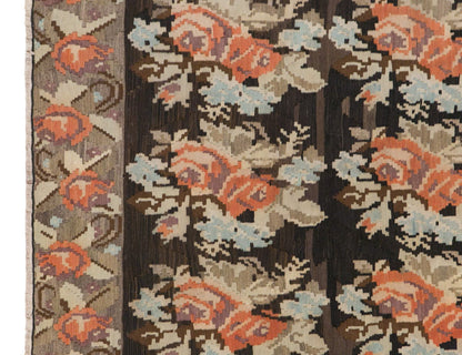 Karabağ Kilim, 70 Years Old, 127 x 190 cm / 4'2 x 6'3 feet