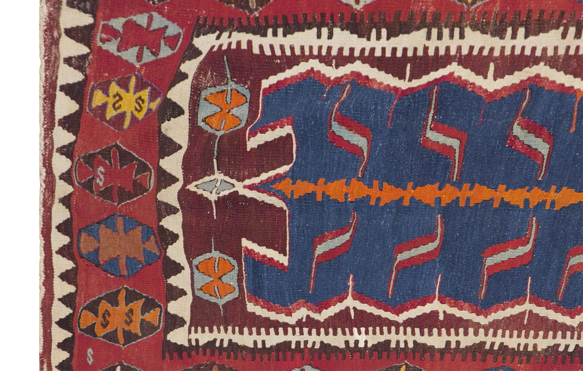 Konya Akviran Runner Kilim, 131 x 403 cm / 4'4 x 13'3 feet