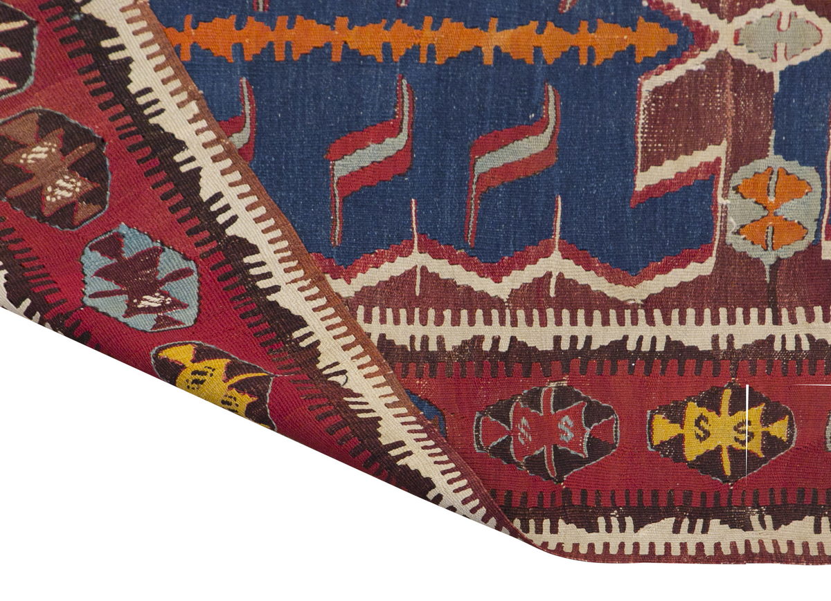 Konya Akviran Runner Kilim, 131 x 403 cm / 4'4 x 13'3 feet