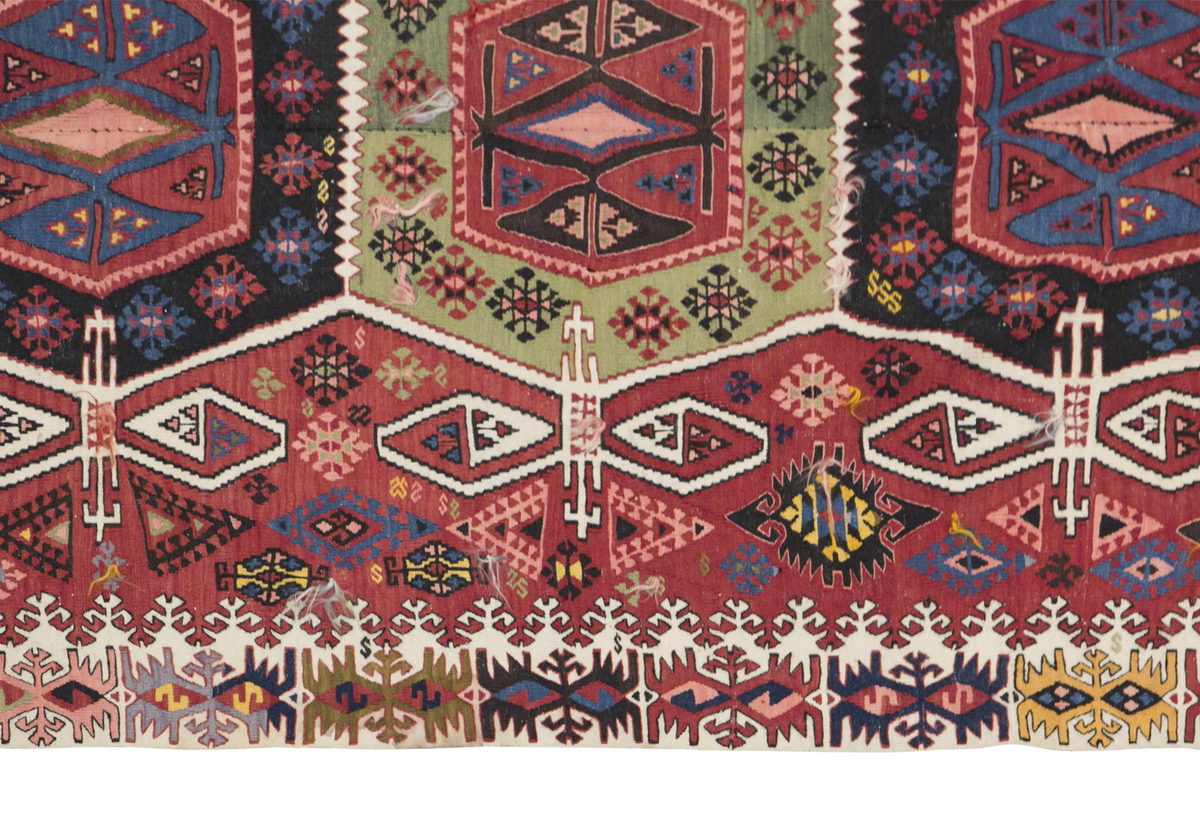 Konya Kilim, 155 x 410 cm / 5'1 x 13'5 feet