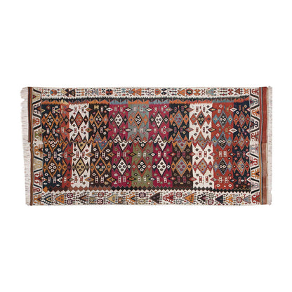 Konya Kilim, 172 x 340 cm / 5'8 x 11'2