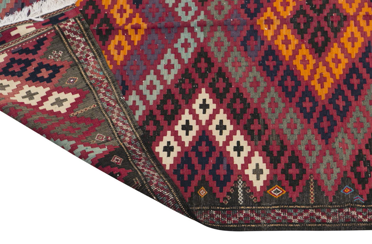 Kurdish Hakkari Kilim, 153 x 265 cm, 5 x 8'8 feet