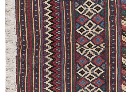 Kurdish Hakkari Kilim, 160 x 235 cm, 5'3 x 7'9 feet