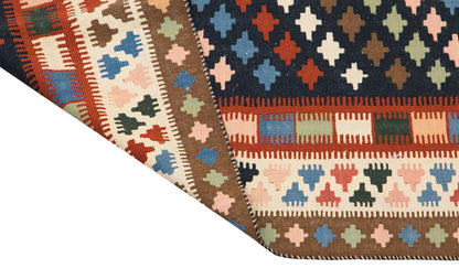 Kurdish Kilim, 137 x 285 cm / 4'6 x9'4 feet