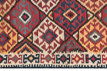 Kurdish Kilim, 170 x 260 cm / 5'7 x 8'6 feet