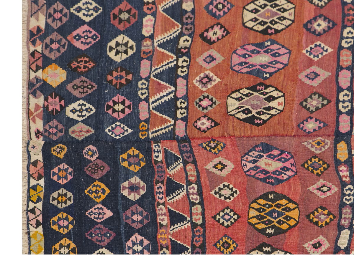 Lake Van Jirki Tribe Kilim, 150 x 265 cm / 5 x 8'8 feet