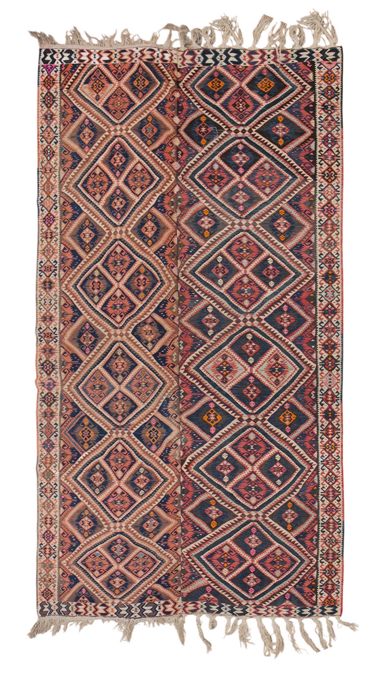 Lake Van Kilim, 100 Years Old, 175 x 287 cm / 5'9 x 9'5 feet