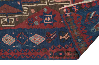 Lake Van Kilim, 162 x 285 cm / 5'4 x 9'4 feet