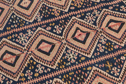 Lake Van Kilim, 181 x 212 cm / 6 x 7 feet