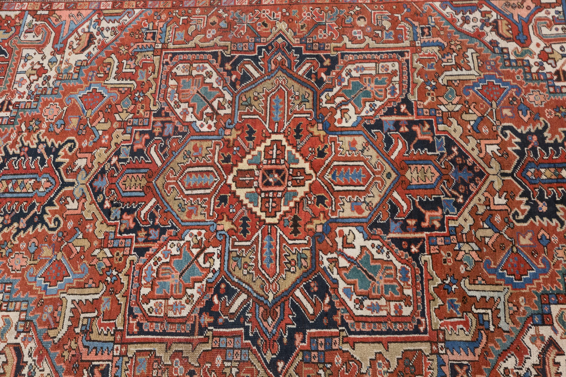 Large Rug Turkish Rug 240 x 330 cm (7.9 x 10.8 ft)