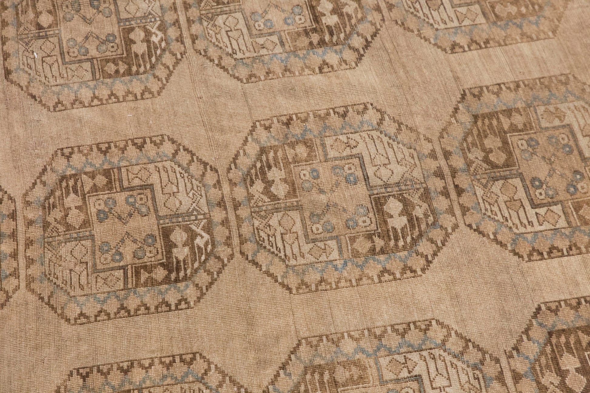 Large Turkish Rug 245x400 cm (8.0x13.1 ft)