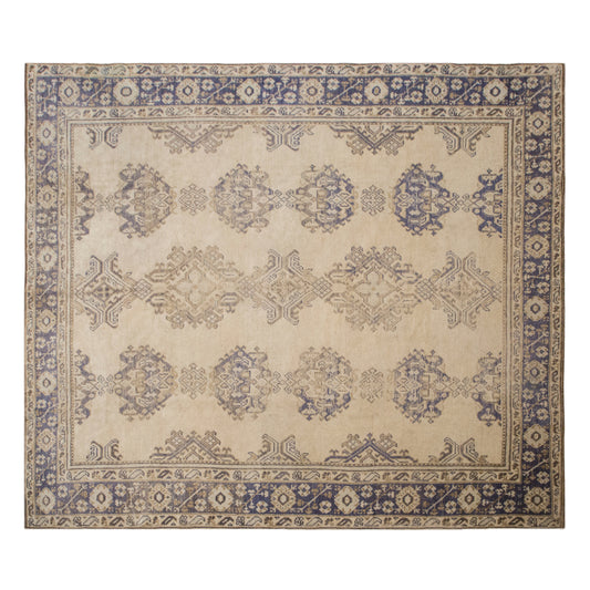 Large Vintage Oushak Rug, 305 × 355 cm (10 × 11.6 feet)