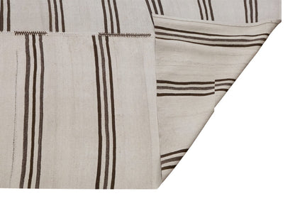 Minimalist Bohemian Decorative Light Rug - 235 x 355 cm / 7.7 x 11.6 feet