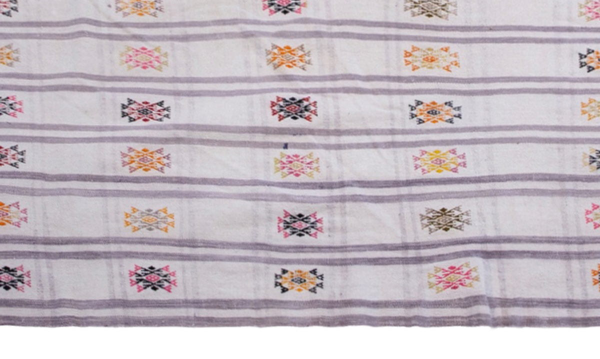 Minimalist Modern Kilim Rug 225x270 cm, 7'5" x 8'10" Feet
