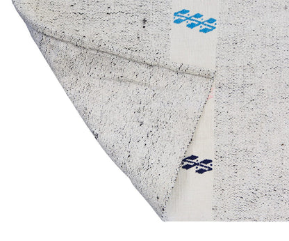 Minimalist Modern Kilim Runner Rug, 78 x 228 cm, 2'7" x 7'6"