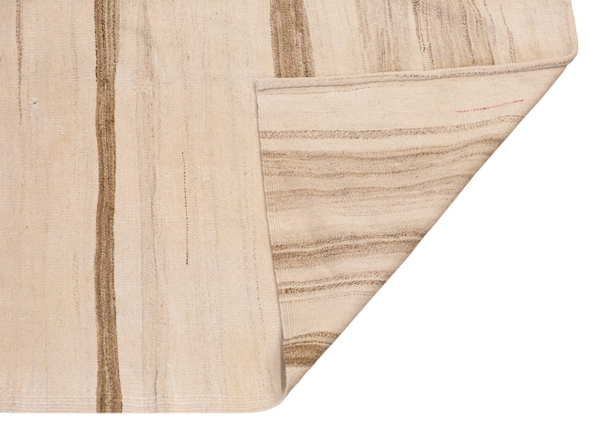 Minimalist Modern Turkish Kilim Rug 130x179 cm (4'3" x 5'10" ft)