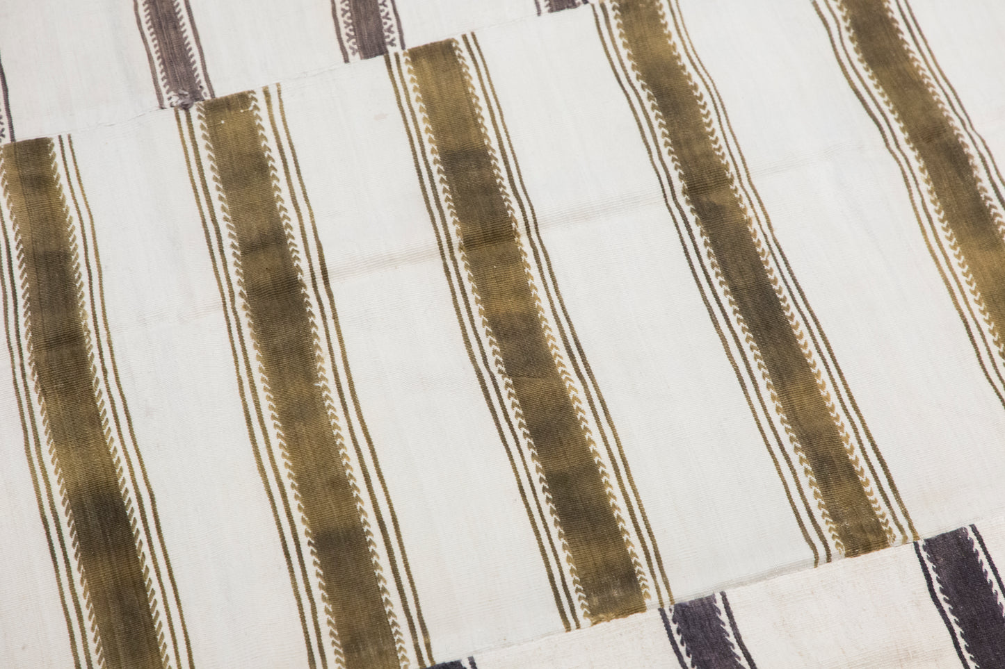 Minimalist Striped Goat Hair, 7.2x9.2 ft