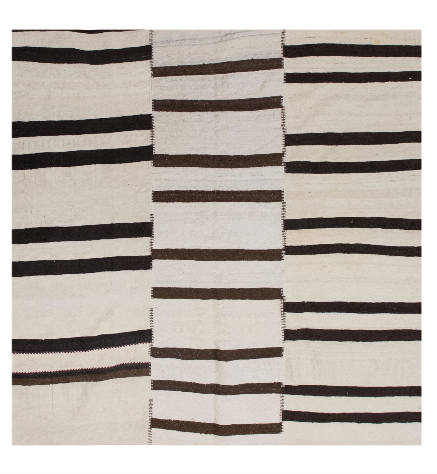 Minimalist Turkish Kilim 220x220 cm | 7.2×7.2 ft