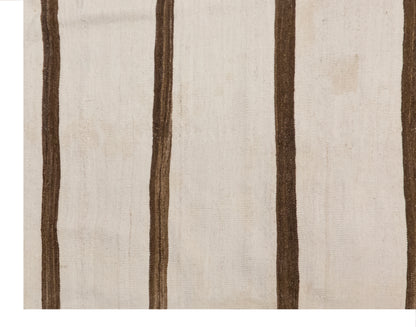 Minimalist Turkish Kilim Rug 150x200 cm | 4.9x6.6 ft