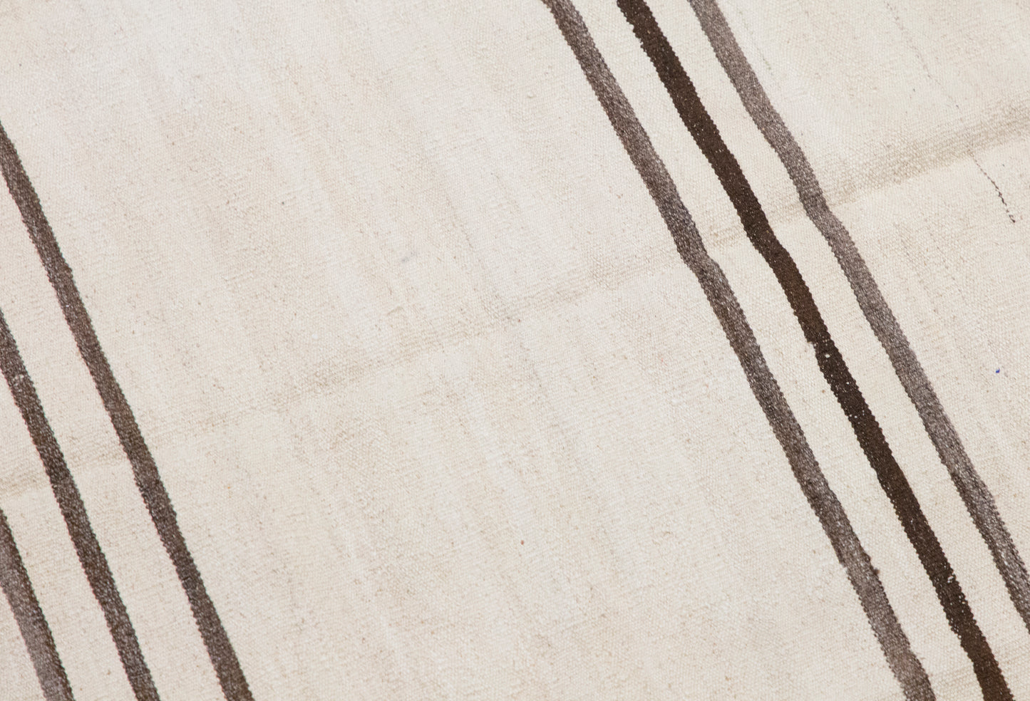 Minimalist Turkish Kilim Rug 160x200 cm | 5.3x6.6 ft
