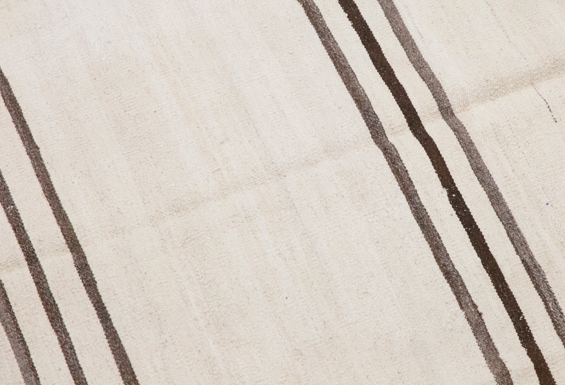 Minimalist Turkish Kilim Rug 160x200 cm | 5.3x6.6 ft
