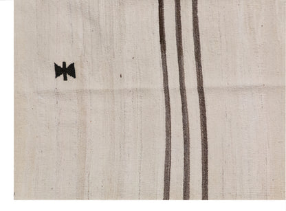Minimalist Turkish Kilim Rug 160x200 cm | 5.3x6.6 ft