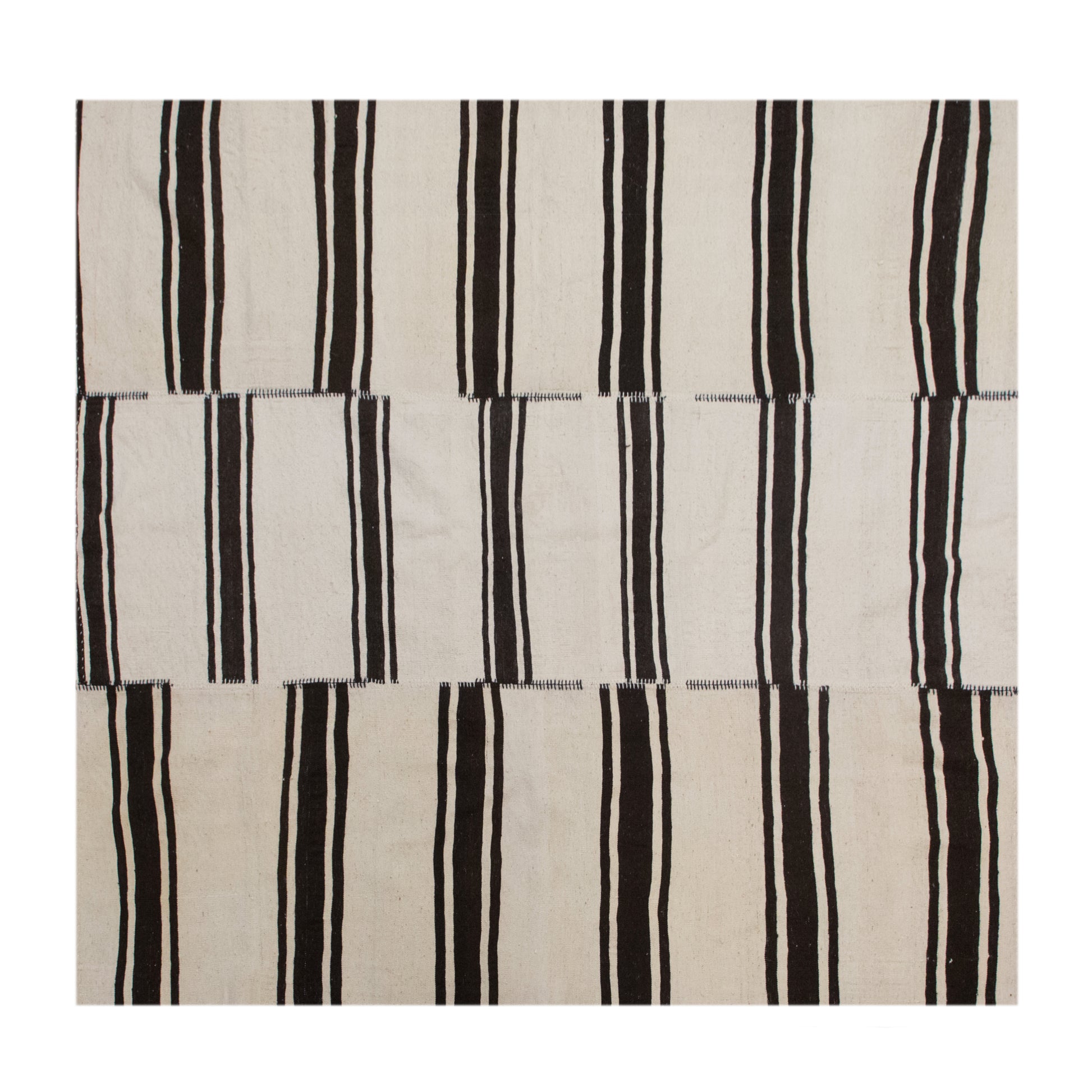 Minimalist Turkish Kilim Rug 205x205 cm | 6.7x6.7 ft