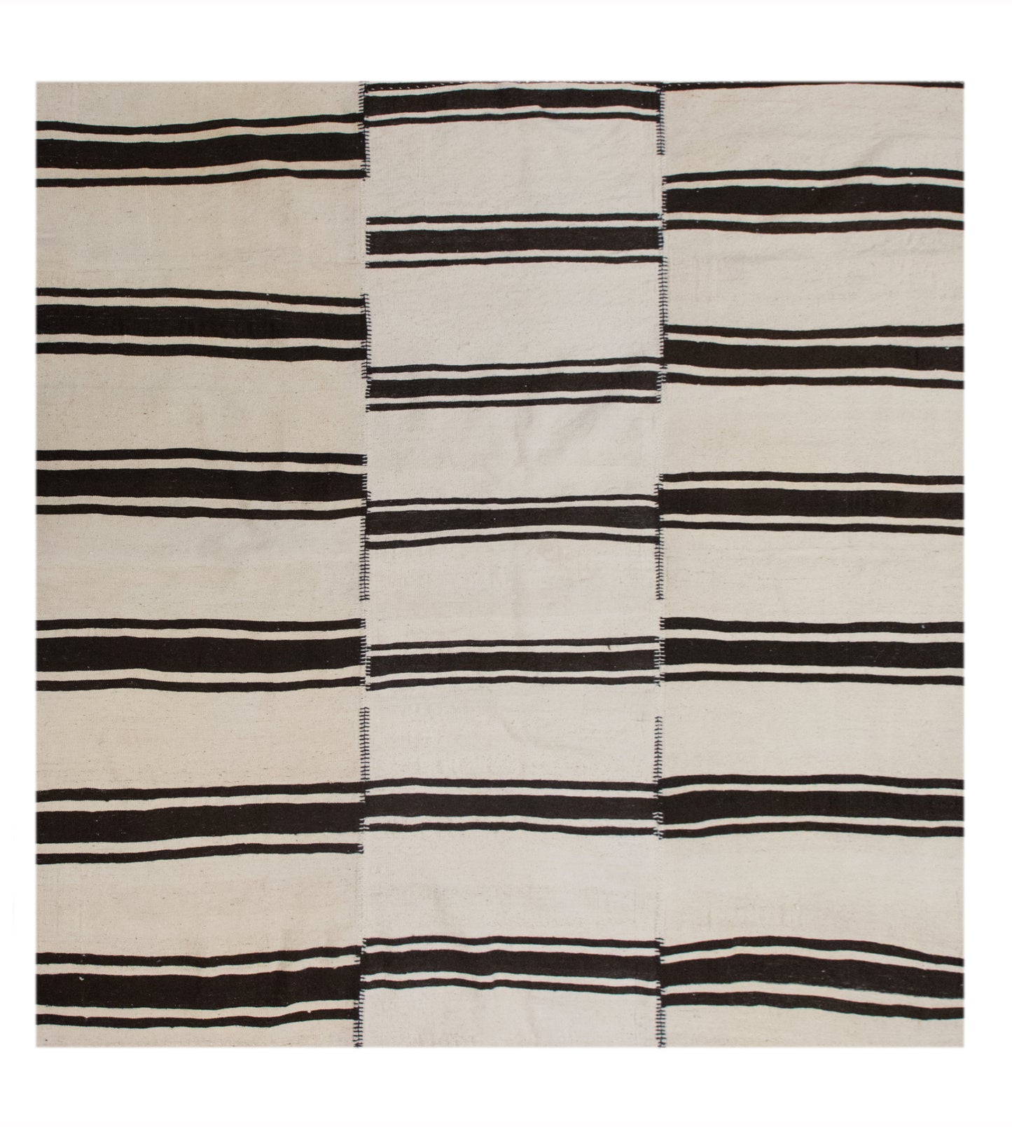 Minimalist Turkish Kilim Rug 205x205 cm | 6.7x6.7 ft