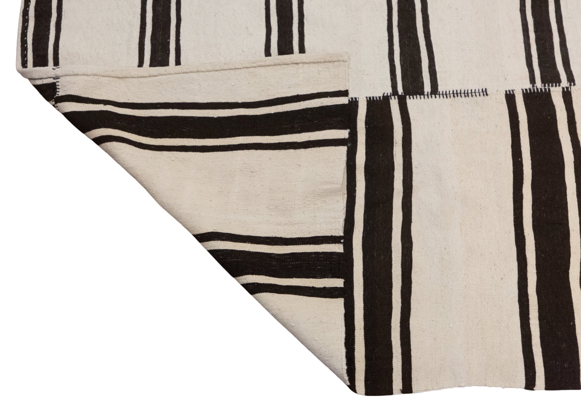 Minimalist Turkish Kilim Rug 205x205 cm | 6.7x6.7 ft
