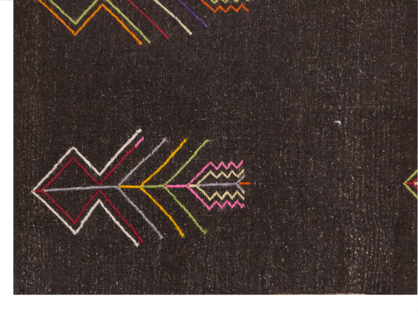 Minimalist Turkish Kilim Rug 265x260 cm | 8.7x8.5 ft