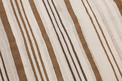 Minimalist Vintage Turkish Kilim Rug 116x165 cm (3.8x5.4 ft)