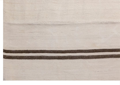 Minimalist Vintage Turkish Kilim Rug 170x225 cm (5.6x7.4 ft)