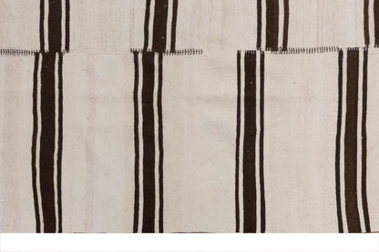 Minimalist Vintage Turkish Kilim Rug 215x225 cm (7.1x7.4 ft)
