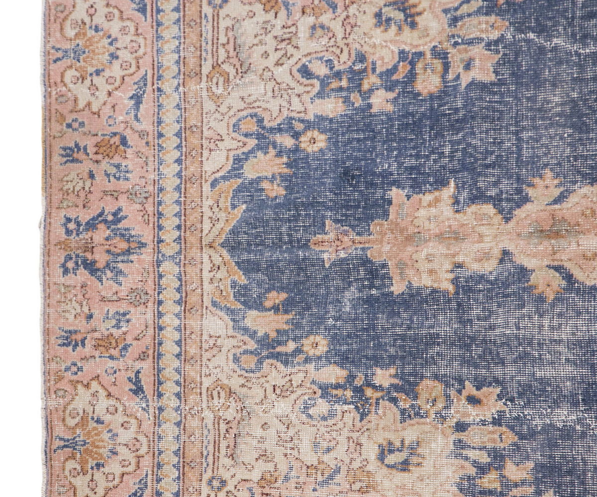 Natural Dyed Rug | Vintage Wool Rug 5'9"x9'11"