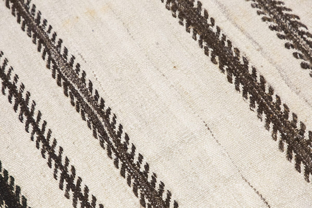 Neutral Kilim 3'4" x 6'1" feet 102 x 185 cm