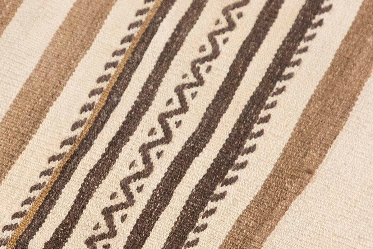 Neutral Kilim 3'9" x 6'4" feet 114 x 192 cm