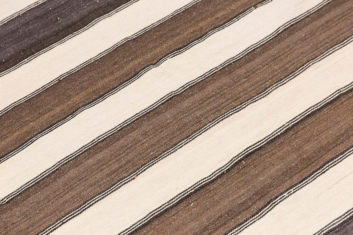 Neutral Kilim 5'5" x 10'6" feet 166 x 320 cm