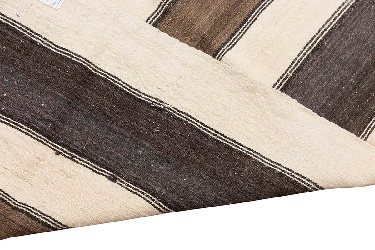 Neutral Kilim 5'5" x 10'6" feet 166 x 320 cm