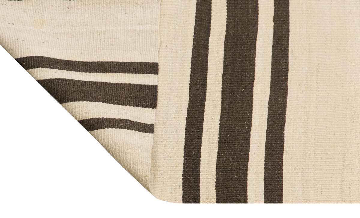 Neutral Kilim 6" x 8'2" feet 185 x 250 cm
