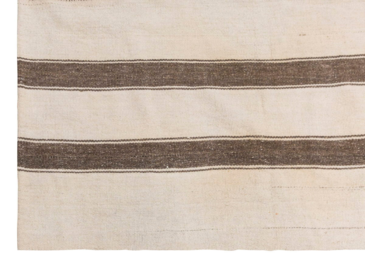 Neutral Kilim 7" x 7'7" feet 215 x 230 cm