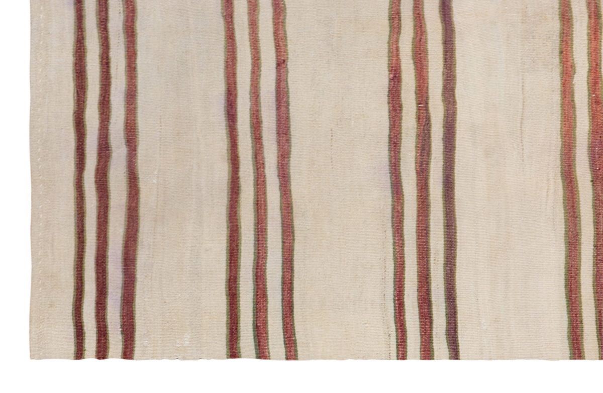 Neutral Turkish Kilim Rug – 4'9" x 7'10" (145 x 238 cm)